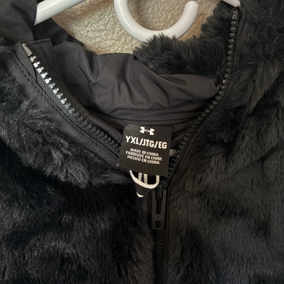 Kids Black Faux Fur Jacket - Picture 3 of 4